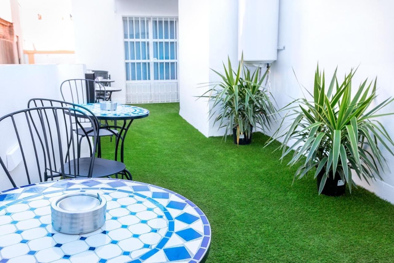 Downtown Apartment Севілья Екстер'єр фото